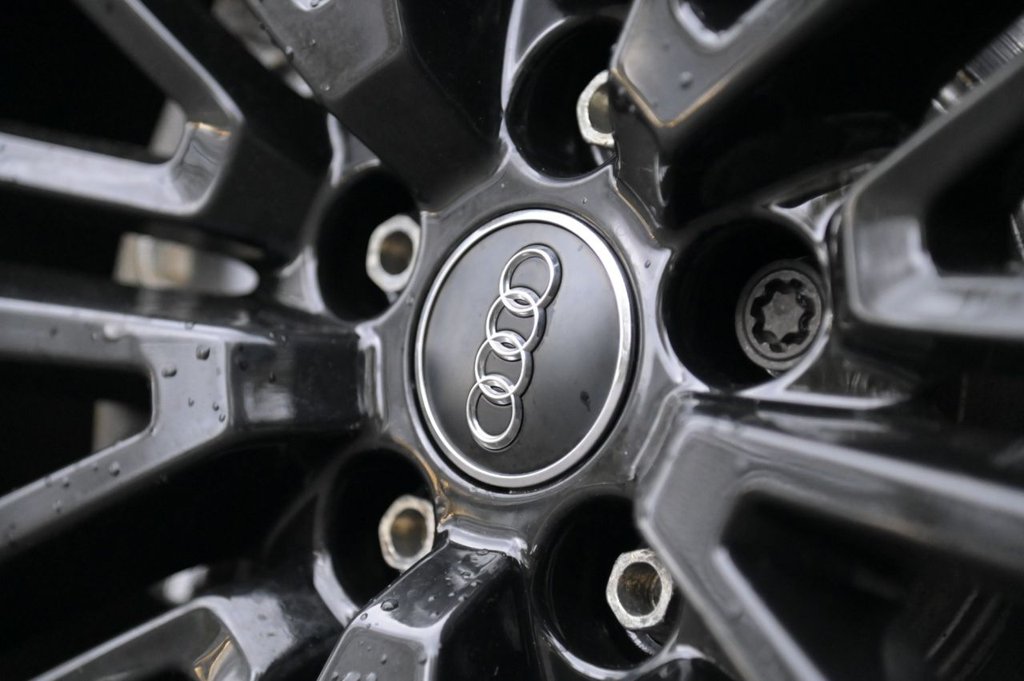 Used Audi A4 2019 for sale - 75875306: Photo 42