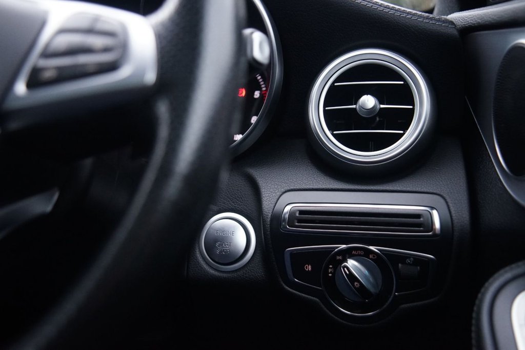 Used Mercedes-Benz C Class 2015 for sale - 76236215: Photo 15