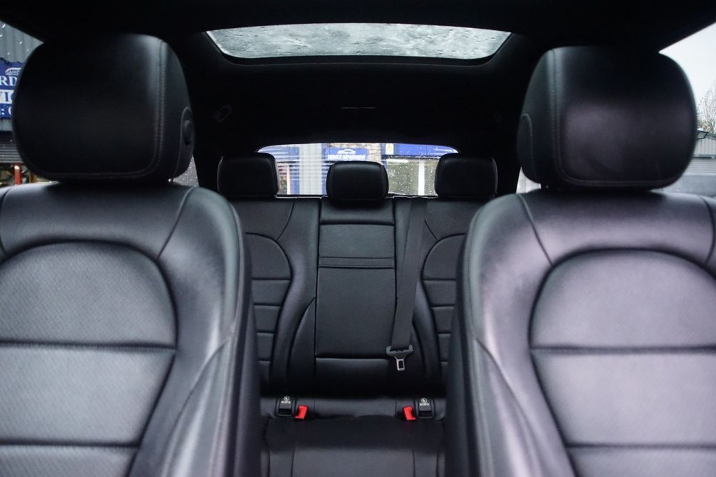 Used Mercedes-Benz C Class 2015 for sale - 76236215: Photo 18