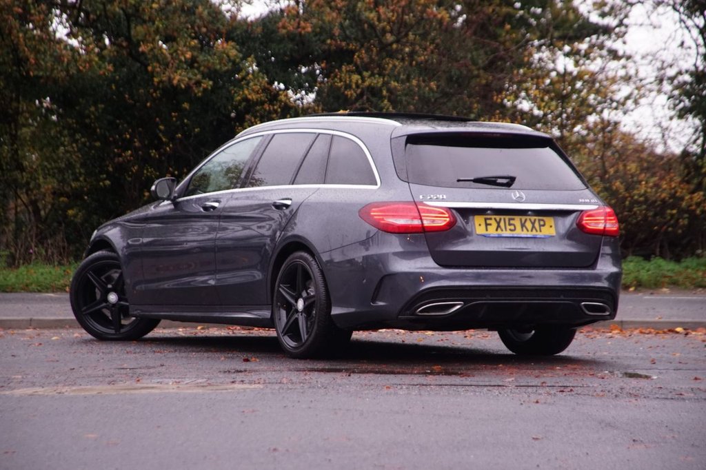 Used Mercedes-Benz C Class 2015 for sale - 76236215: Photo 2