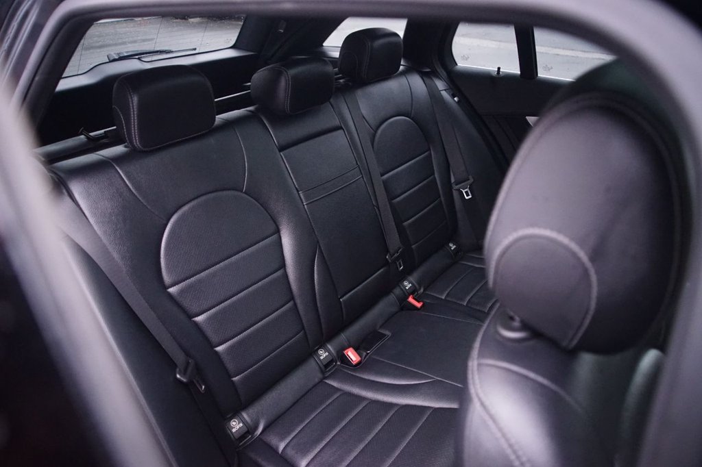 Used Mercedes-Benz C Class 2015 for sale - 76236215: Photo 34