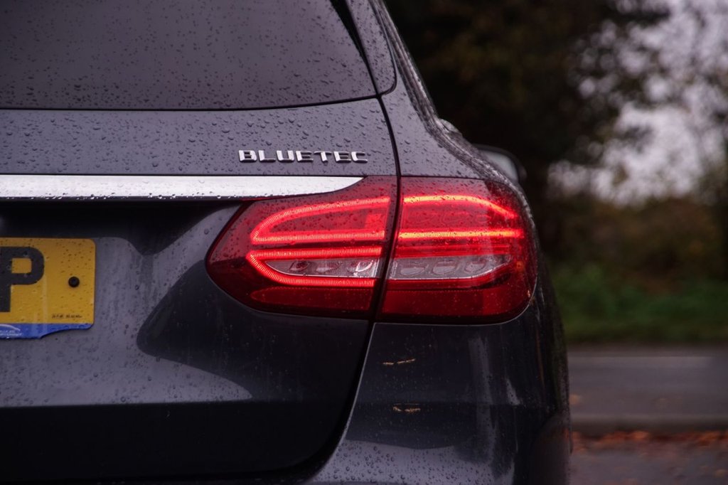 Used Mercedes-Benz C Class 2015 for sale - 76236215: Photo 46