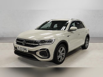 Used Volkswagen T-Roc 2023 for sale - 77065267: Photo