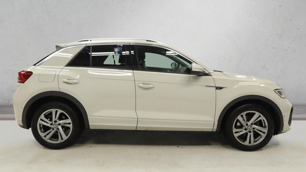 Used Volkswagen T-Roc 2023 for sale - 77065267: Photo 5