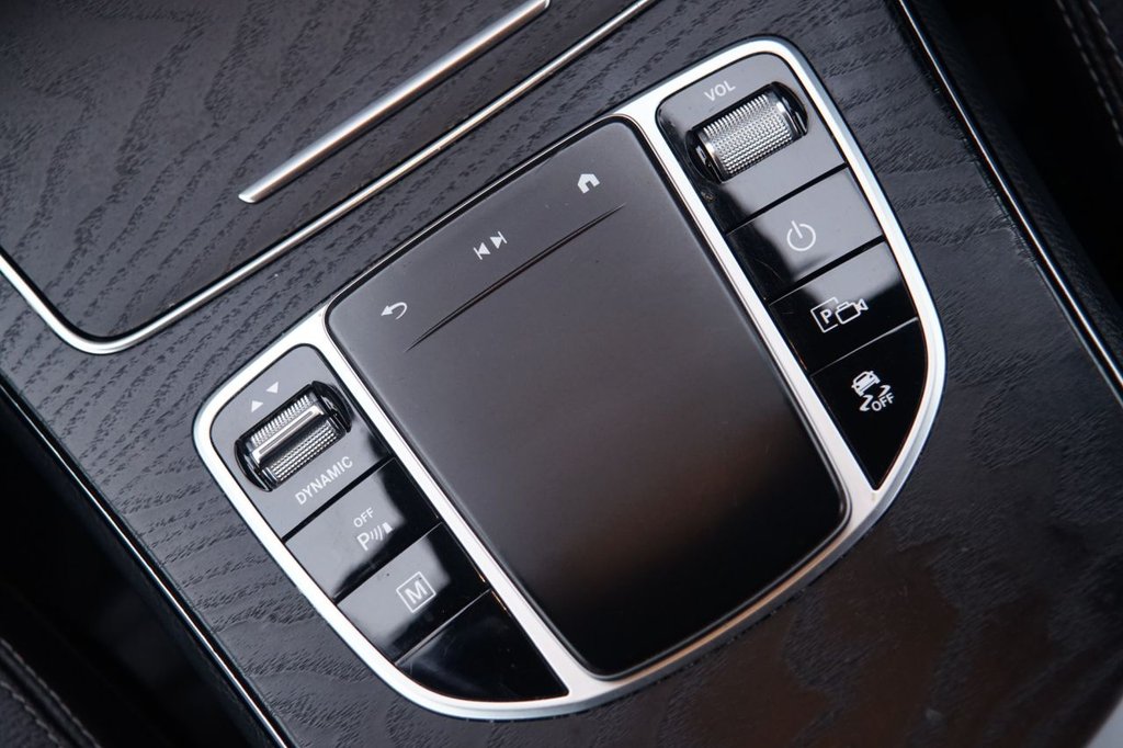 Used Mercedes-Benz GLC 2021 for sale - 75923651: Photo 20