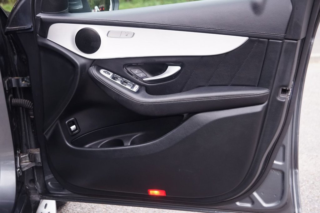 Used Mercedes-Benz GLC 2021 for sale - 75923651: Photo 27