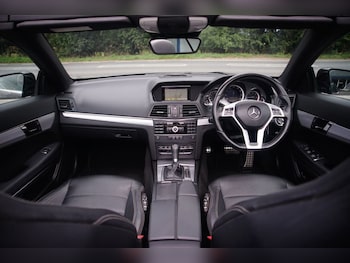 Used Mercedes-Benz E-Class 2011 for sale - 75335429: Photo