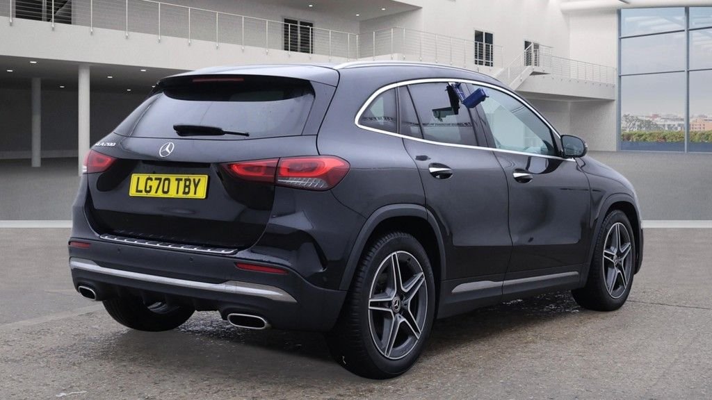 Used Mercedes-Benz GLA 2020 for sale - 77007681: Photo 2