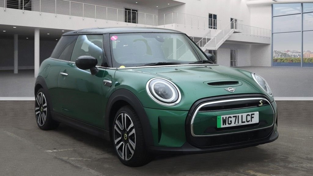 Used MINI Hatch 2021 for sale - 77356023: Photo 1