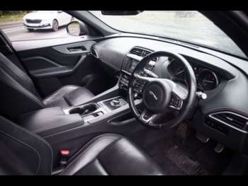 Used Jaguar F-Pace 2017 for sale - 74953851: Photo