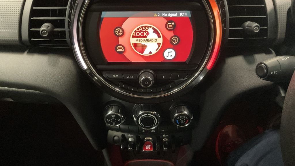 Used MINI Hatch 2019 for sale - 76632228: Photo 9