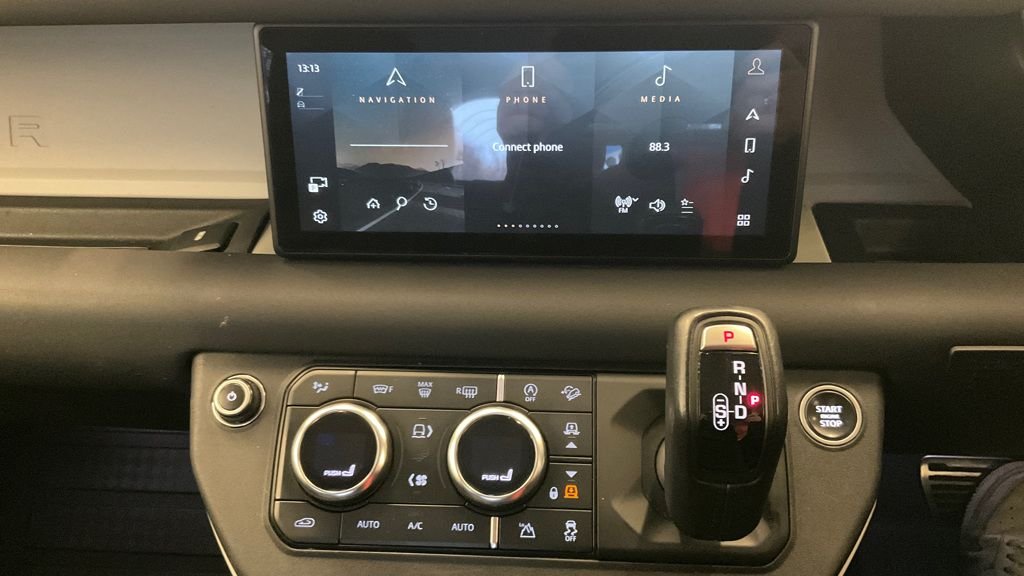 Used Land Rover Defender 2020 for sale - 77007672: Photo 10