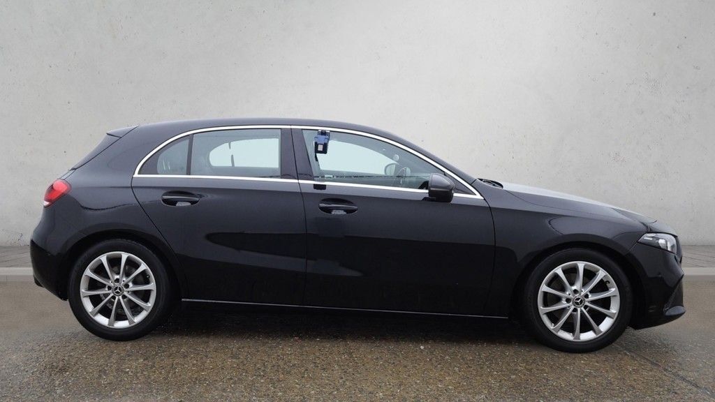 Used Mercedes-Benz A-Class 2018 for sale - 77065308: Photo 5