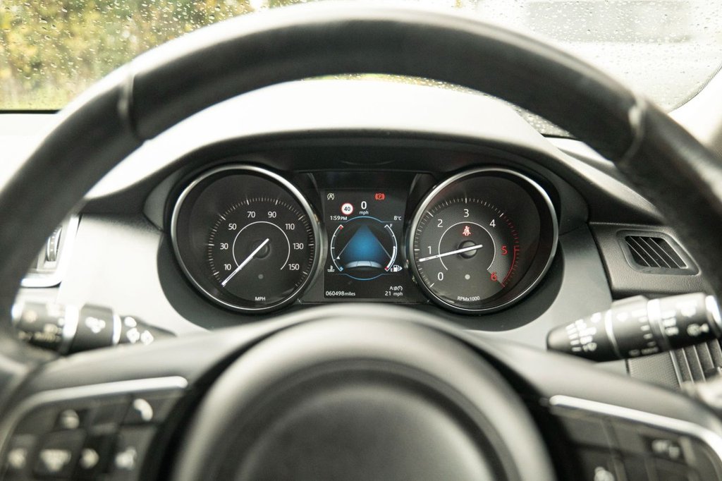 Used Jaguar E-Pace 2018 for sale - 76570623: Photo 12