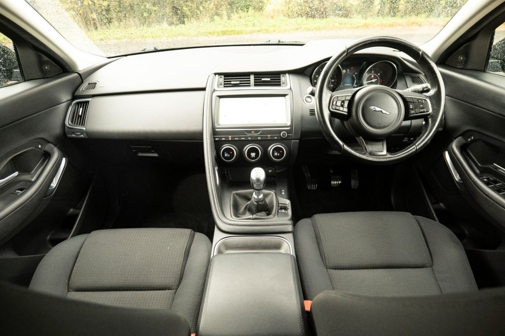 Used Jaguar E-Pace 2018 for sale - 76570623: Photo 17