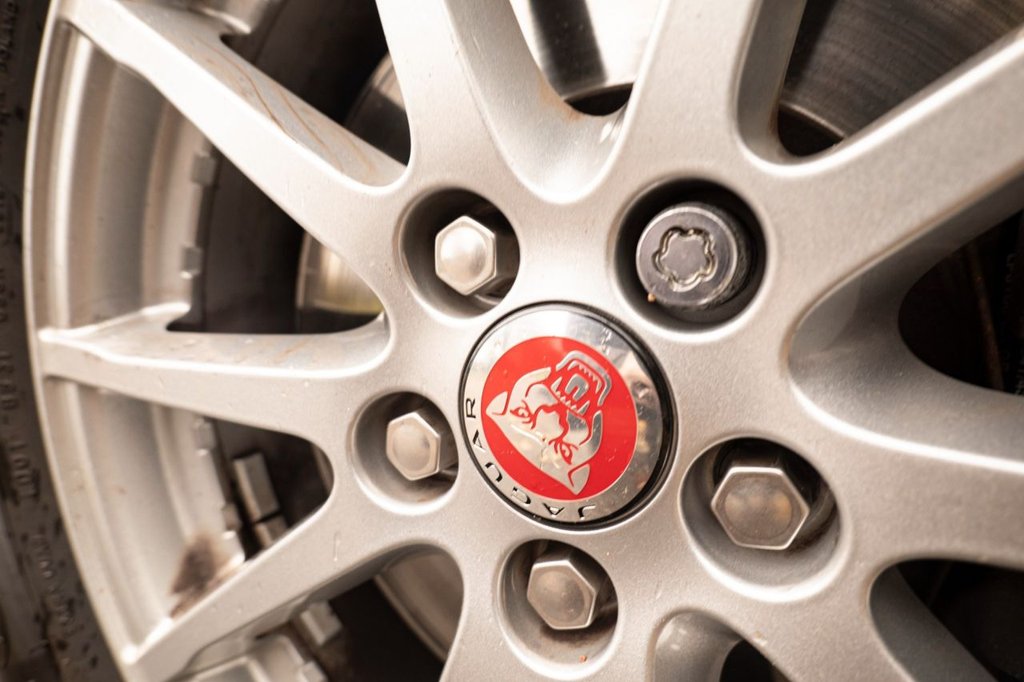 Used Jaguar E-Pace 2018 for sale - 76570623: Photo 30