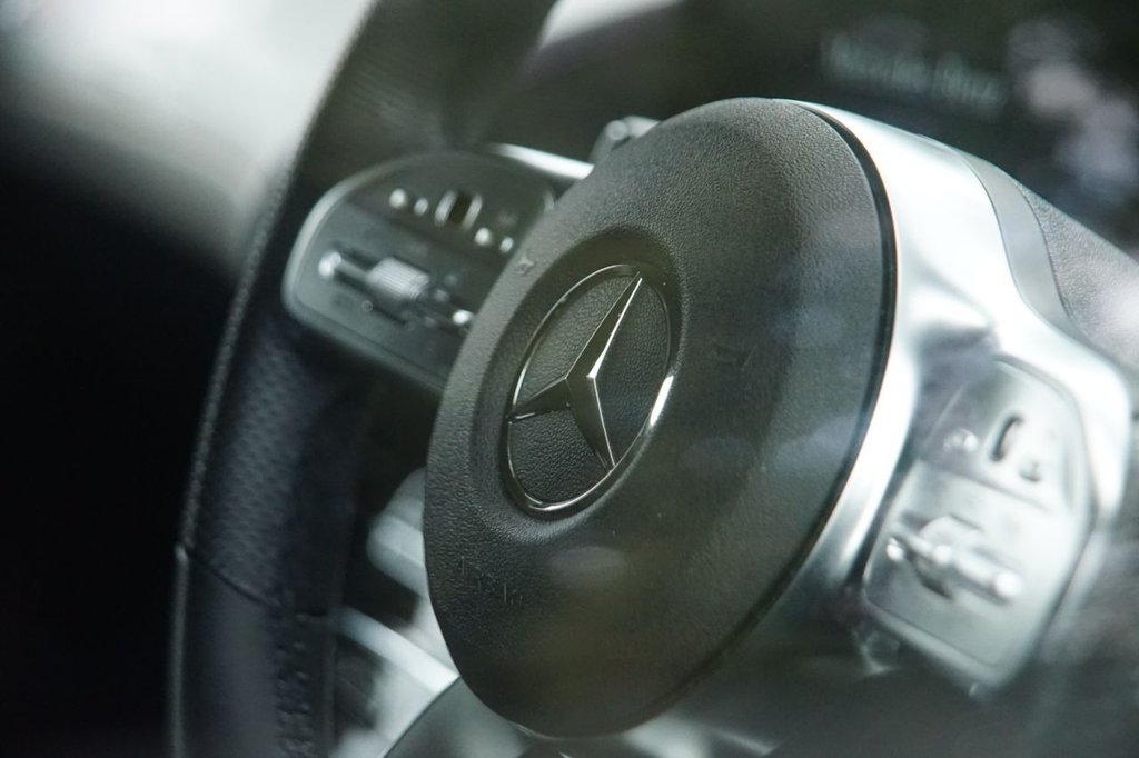 Used Mercedes-Benz EQC 2020 for sale - 76469683: Photo 9