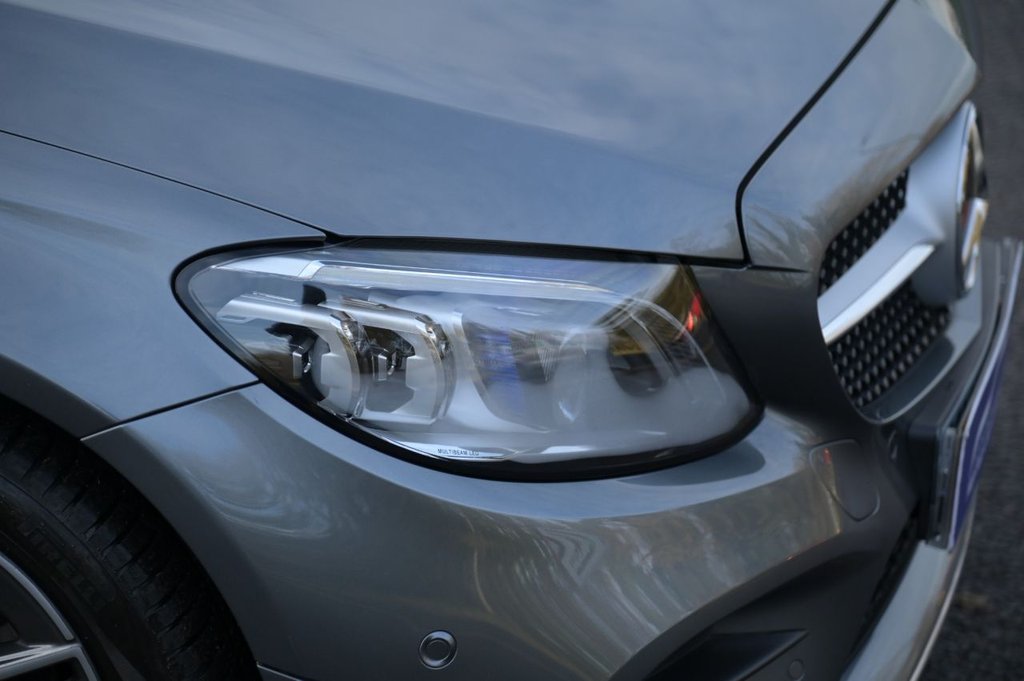 Used Mercedes-Benz C Class 2019 for sale - 76582757: Photo 34