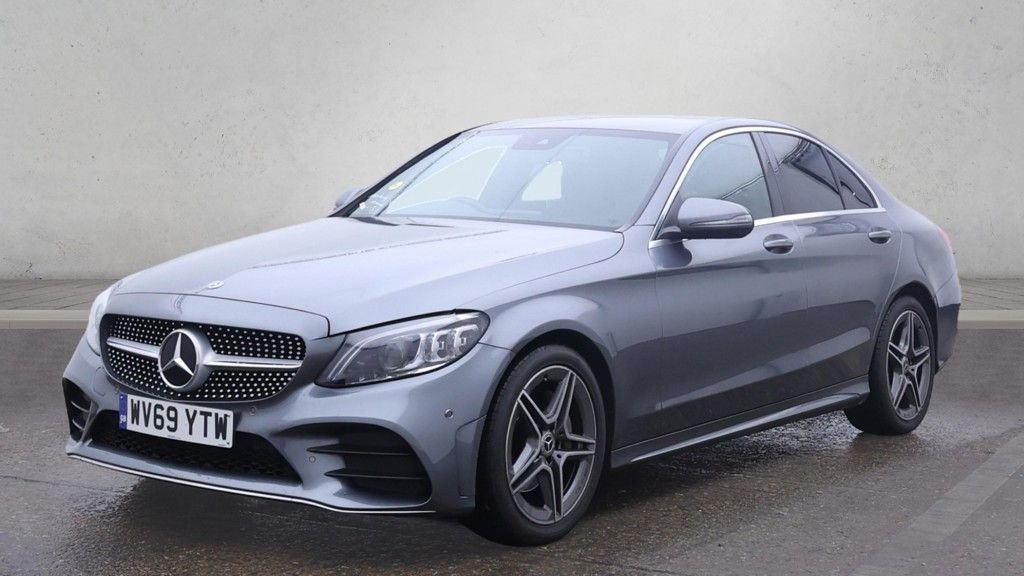 Used Mercedes-Benz C Class 2019 for sale - 76582757: Photo 4