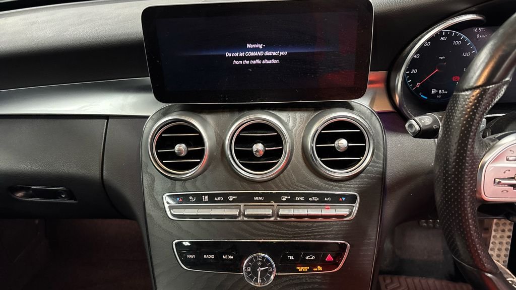 Used Mercedes-Benz C Class 2019 for sale - 76582757: Photo 8