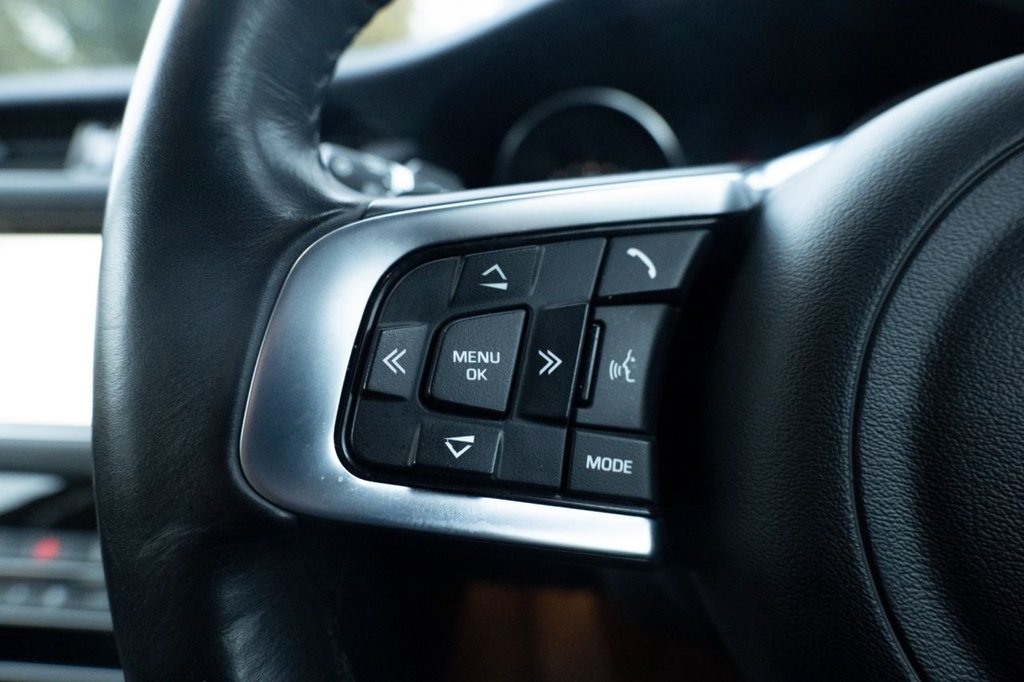 Used Jaguar XF 2020 for sale - 76582131: Photo 10