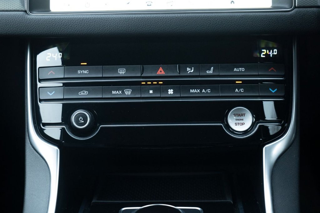 Used Jaguar XF 2020 for sale - 76582131: Photo 15