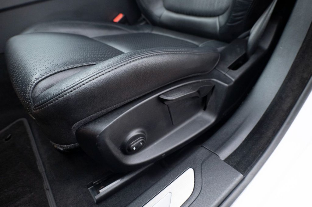 Used Jaguar XF 2020 for sale - 76582131: Photo 21