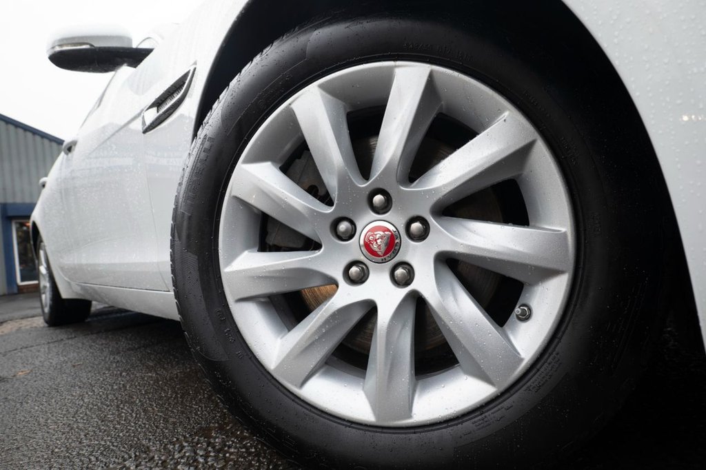 Used Jaguar XF 2020 for sale - 76582131: Photo 32