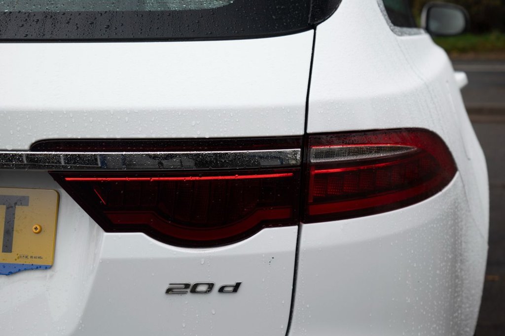 Used Jaguar XF 2020 for sale - 76582131: Photo 37