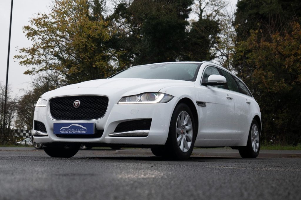 Used Jaguar XF 2020 for sale - 76582131: Photo 6