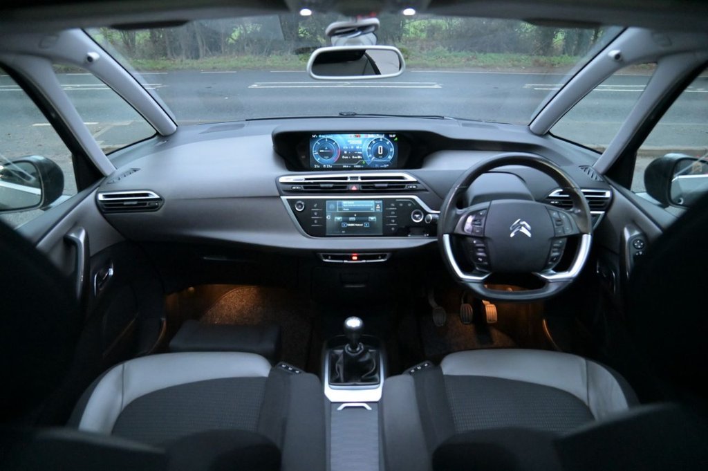 Used Citroen C4 Picasso 2014 for sale - 76883327: Photo 17