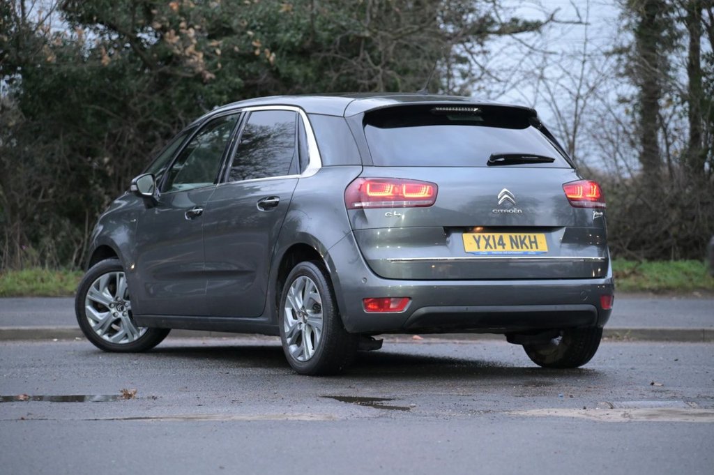 Used Citroen C4 Picasso 2014 for sale - 76883327: Photo 2