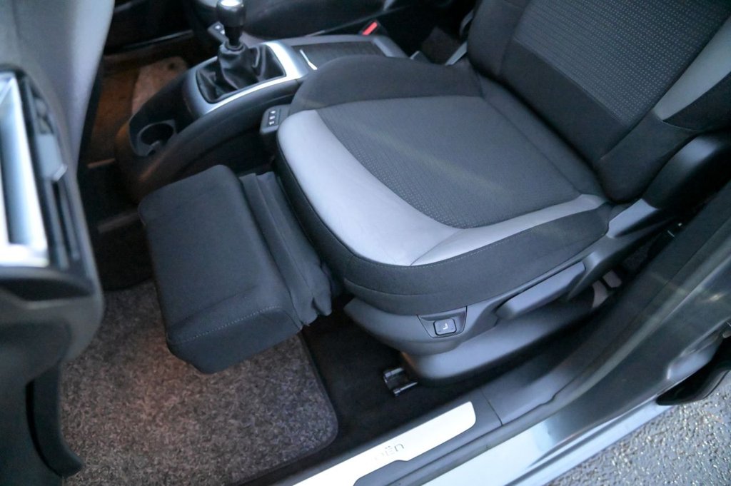 Used Citroen C4 Picasso 2014 for sale - 76883327: Photo 25