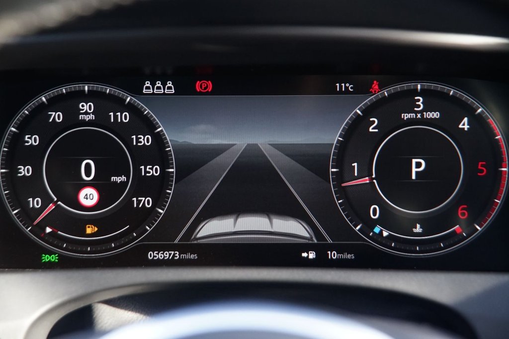 Used Jaguar F-Pace 2019 for sale - 76009809: Photo 15