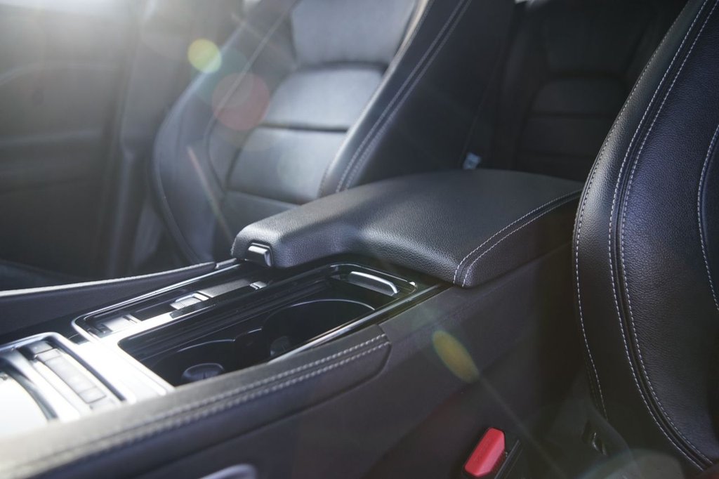 Used Jaguar F-Pace 2019 for sale - 76009809: Photo 23