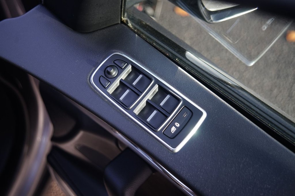 Used Jaguar F-Pace 2019 for sale - 76009809: Photo 26