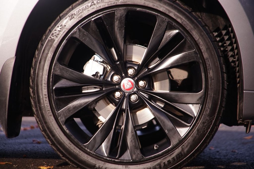 Used Jaguar F-Pace 2019 for sale - 76009809: Photo 35