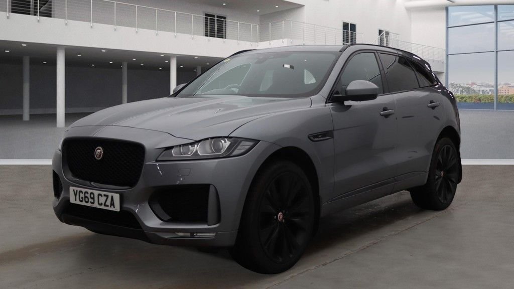 Used Jaguar F-Pace 2019 for sale - 76009809: Photo 4