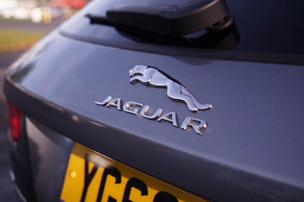 Used Jaguar F-Pace 2019 for sale - 76009809: Photo 43