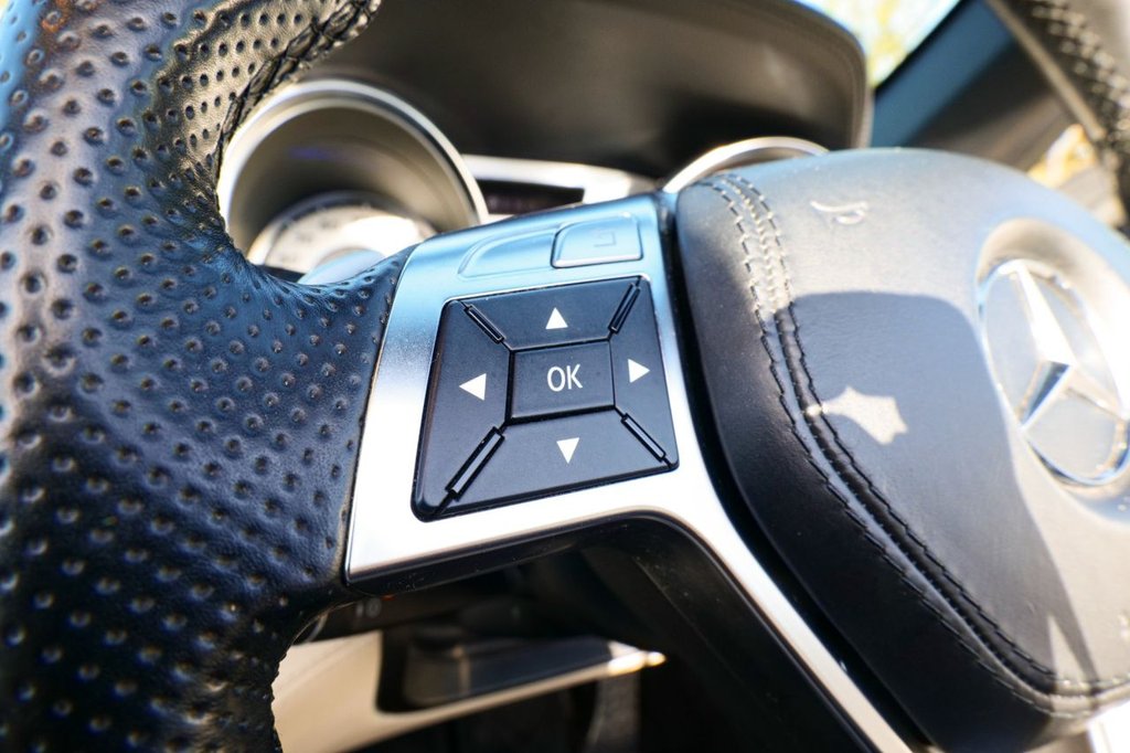 Used Mercedes-Benz SL 2015 for sale - 78082495: Photo 10