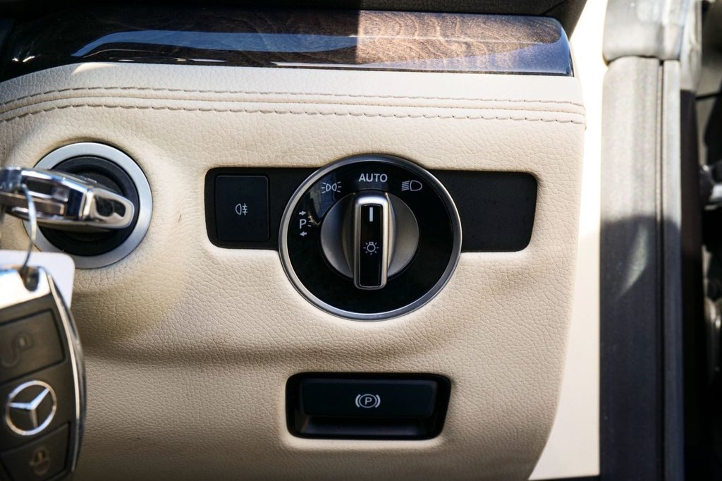 Used Mercedes-Benz SL 2015 for sale - 78082495: Photo 12