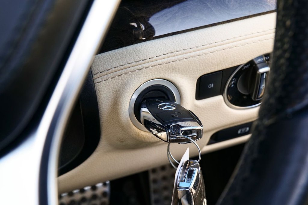 Used Mercedes-Benz SL 2015 for sale - 78082495: Photo 13