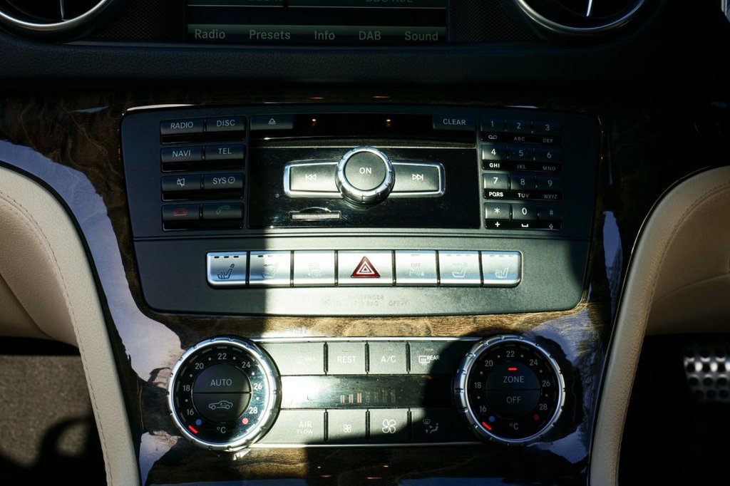 Used Mercedes-Benz SL 2015 for sale - 78082495: Photo 18