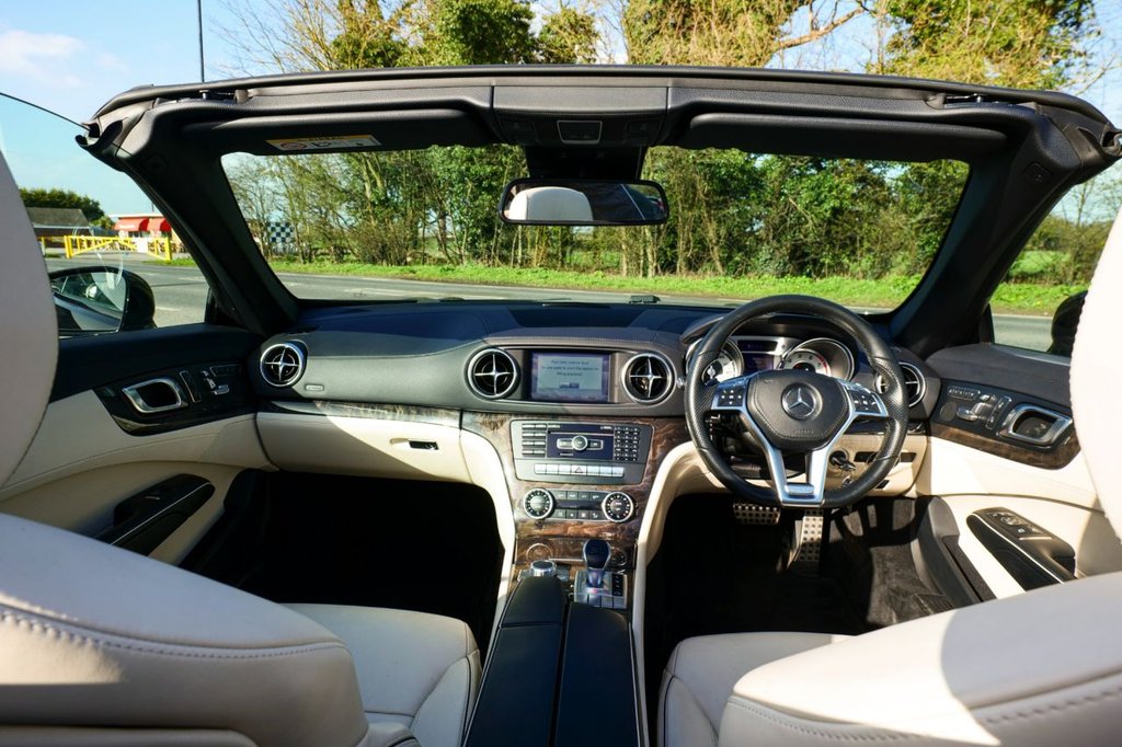 Used Mercedes-Benz SL 2015 for sale - 78082495: Photo 3