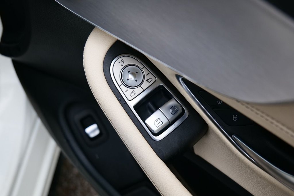 Used Mercedes-Benz C Class 2019 for sale - 78199989: Photo 29