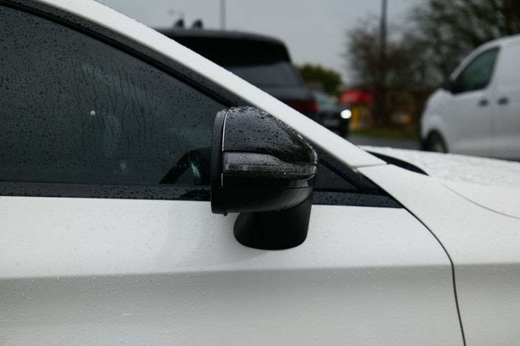 Used Mercedes-Benz C Class 2019 for sale - 78199989: Photo 43