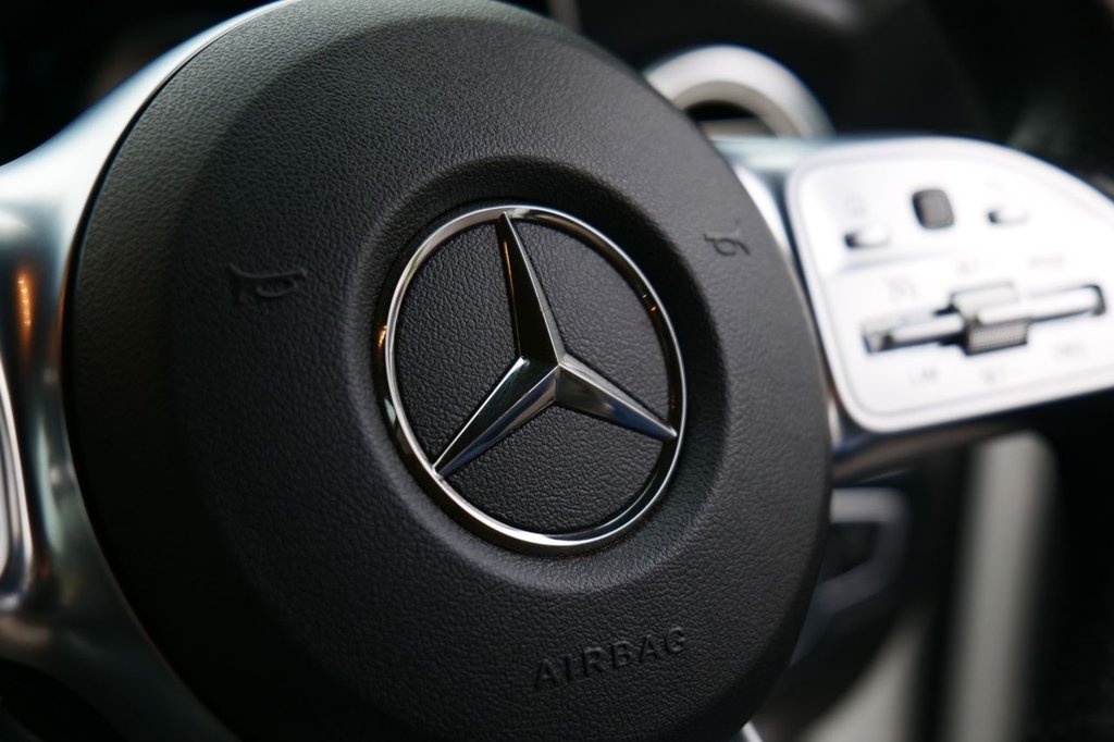 Used Mercedes-Benz C Class 2019 for sale - 78199989: Photo 9