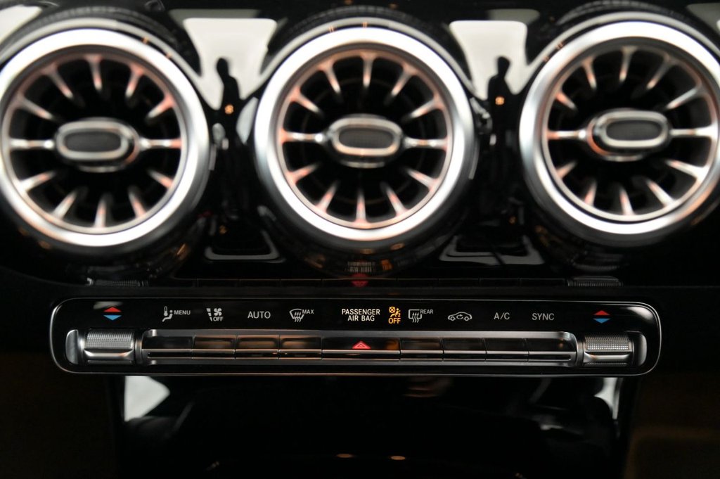 Used Mercedes-Benz CLA 2022 for sale - 76642818: Photo 19