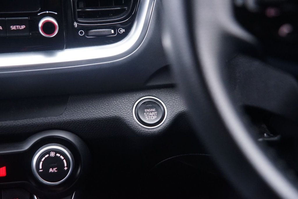 Used Kia Stonic 2022 for sale - 76147641: Photo 16