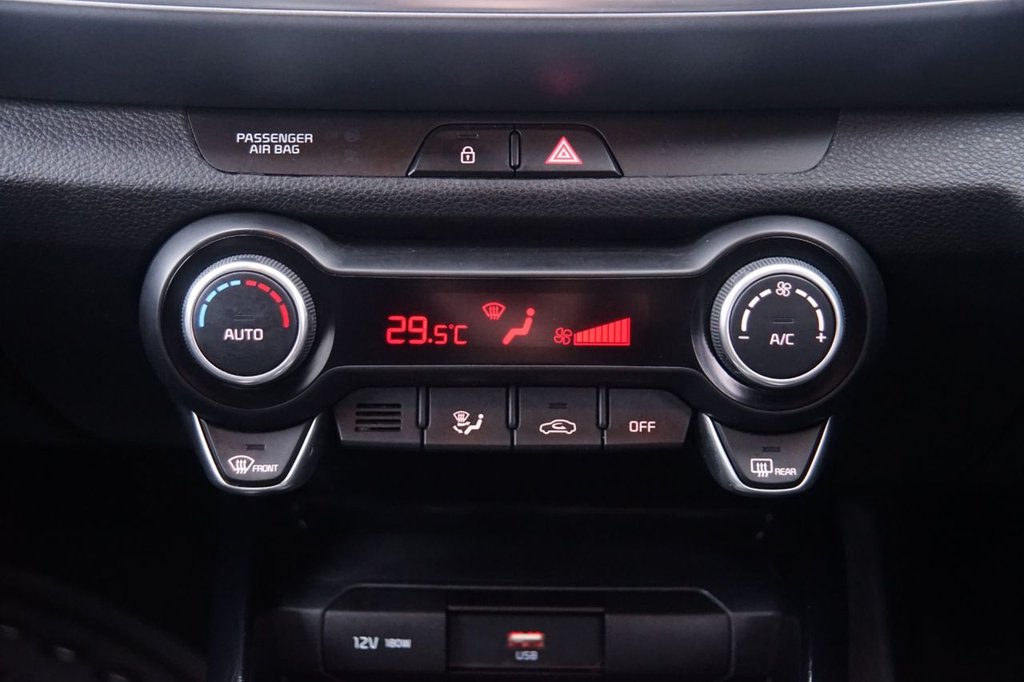 Used Kia Stonic 2022 for sale - 76147641: Photo 19